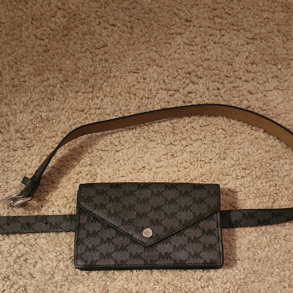 Michael Kors Black Belt Bag